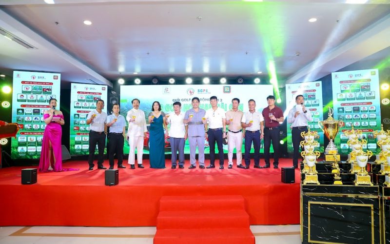 Tổ chức ky niệm “NGÀY DOANH NHÂN VIỆT NAM” 13-10-2025